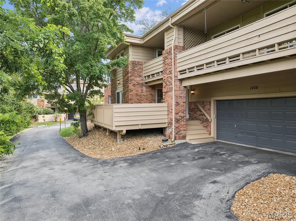 1st image of 1020 Claytonbrook Dr, Ballwin, MO 63011 | MLS# MIS26034808