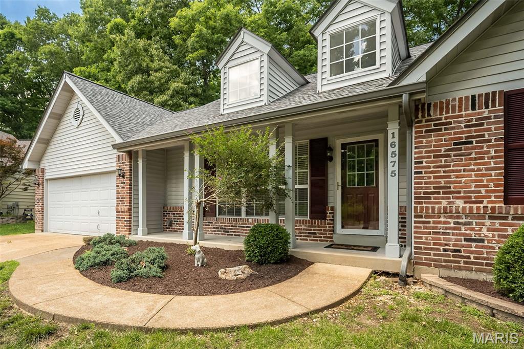 Homes for sale in Wildwood, MO | 16575 Thunderhead Canyon Ct, Wildwood, MO 63011 | MLS# MIS26034885