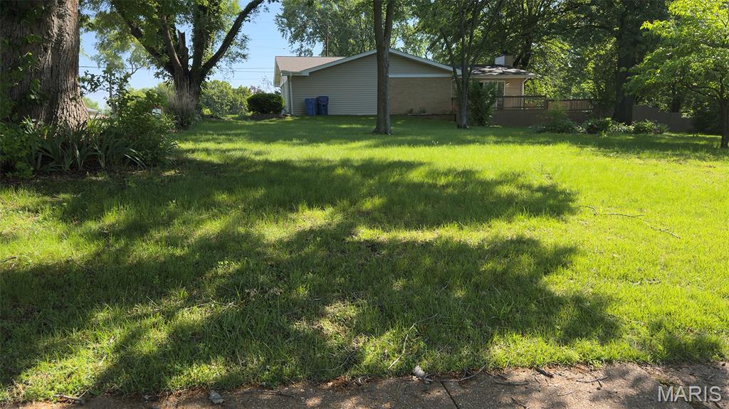 5th image of 660 Herbst Dr, Florissant, MO 63031 | MLS# MIS26034937