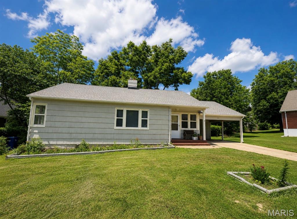 Homes for sale in Warrenton, MO | 211 S East St, Warrenton, MO 63383 | MLS# MIS26034958
