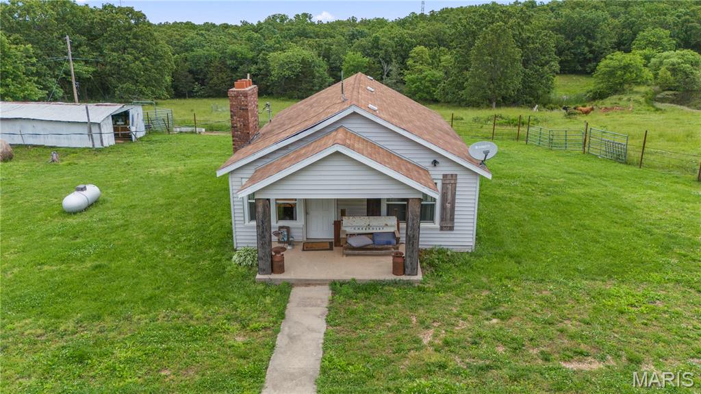 Homes for sale in Iberia, MO | 33 Alder Springs Rd, Iberia, MO 65486 | MLS# MIS26035101