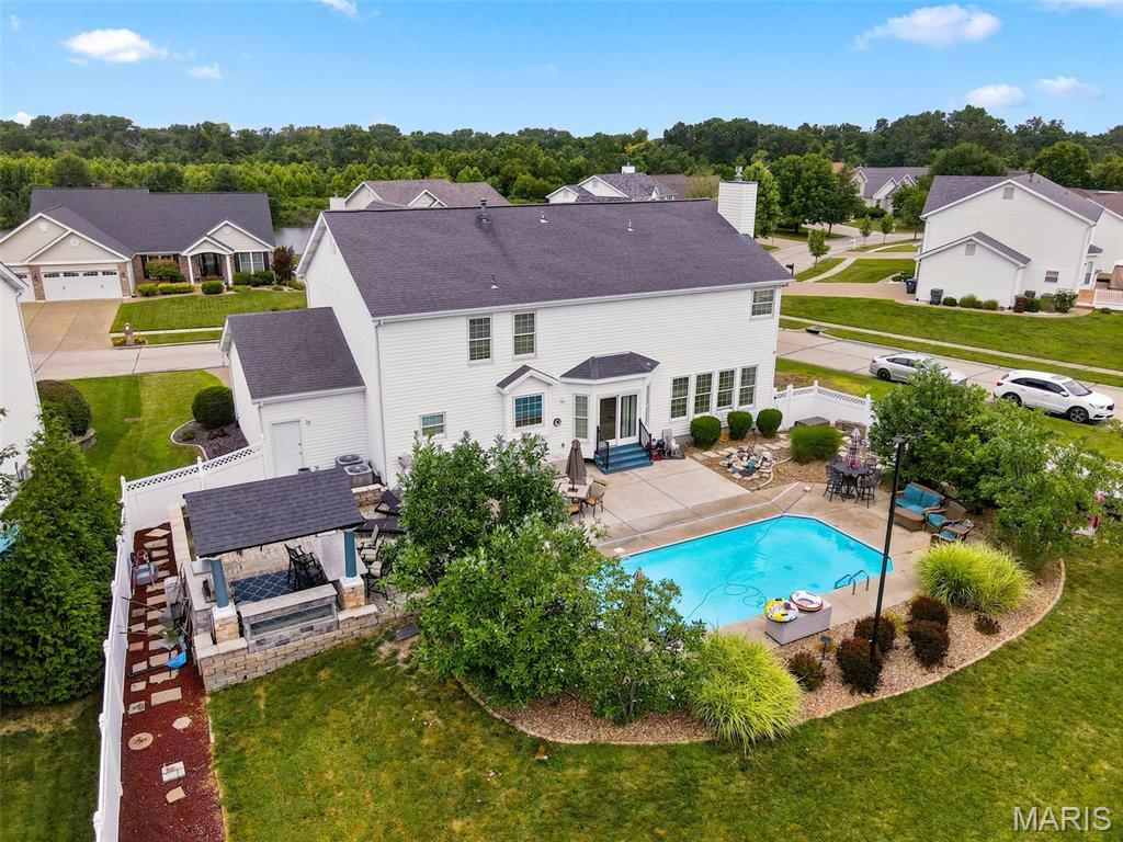 2nd image of 66 N Hillview Dr, Saint Peters, MO 63376 | MLS# MIS26035149