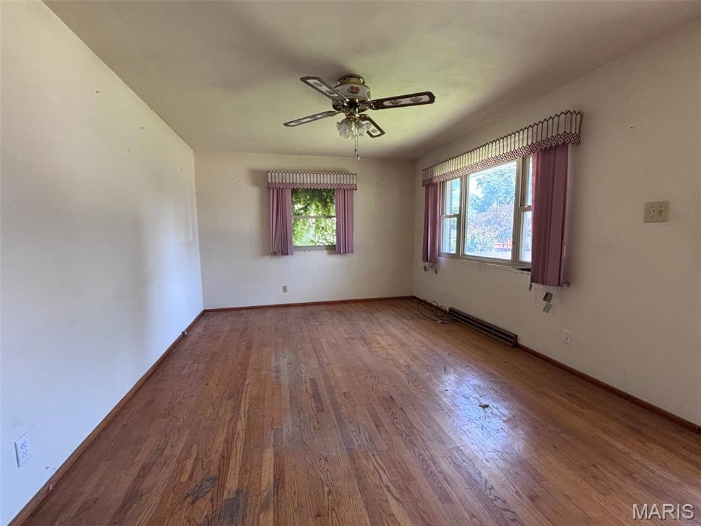 Homes for sale in Wood River, IL | 79 Harnett Ave, Wood River, IL 62095 | MLS# MIS26035201