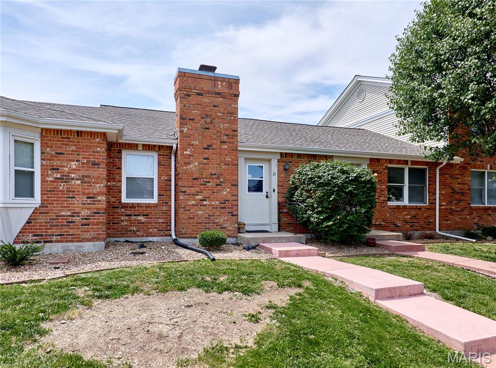 Homes for sale in Troy, MO | 21 Brittany Ct, Troy, MO 63379 | MLS# MIS26035215