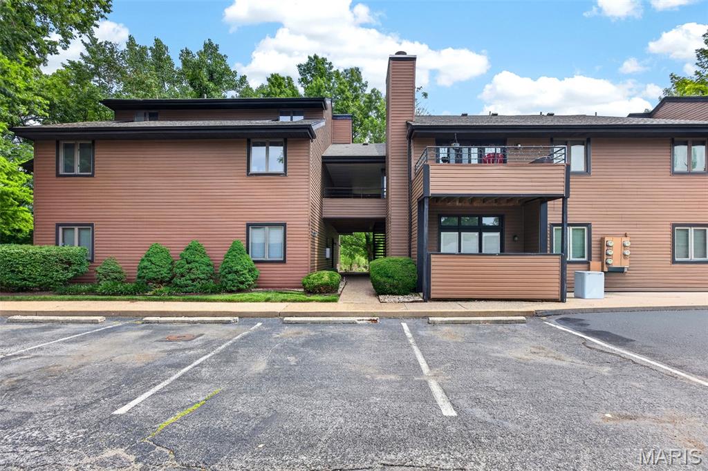 Homes for sale in St Louis, MO | 13811 Amiot Dr #A, St Louis, MO 63146 | MLS# MIS26035485