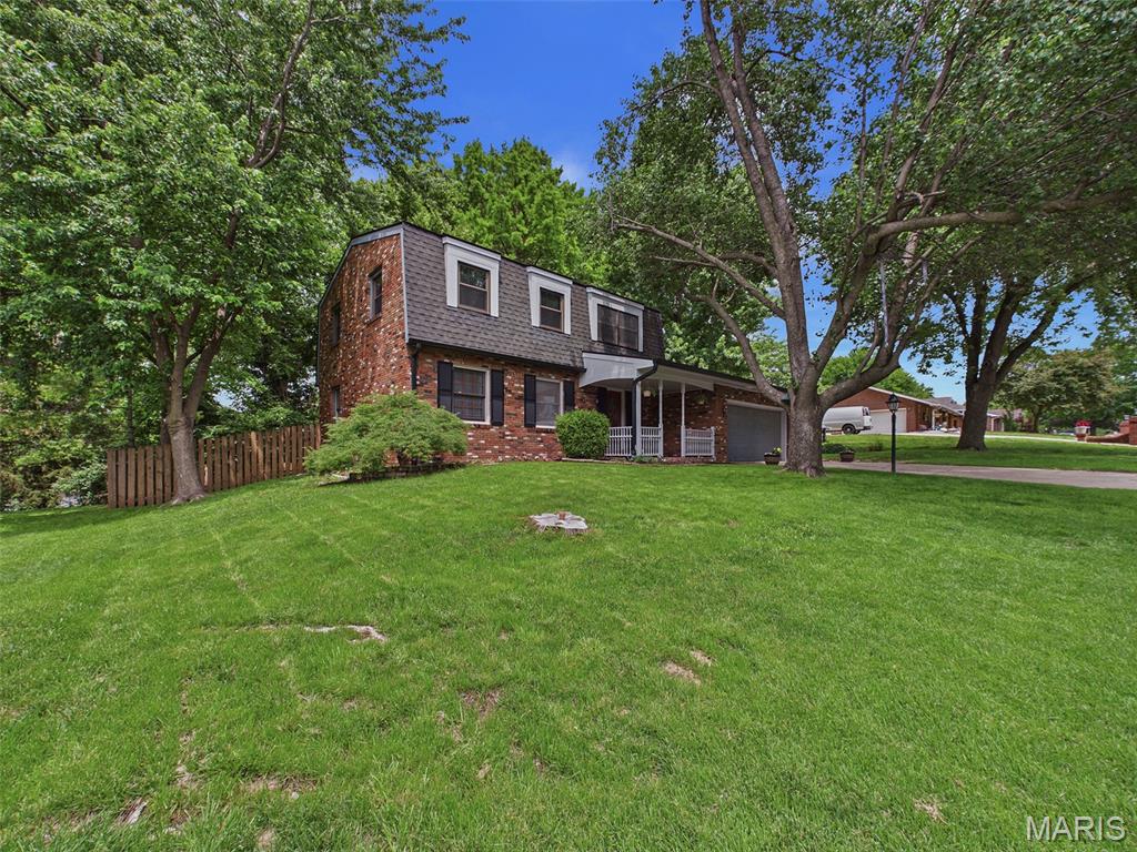 Homes for sale in Glen Carbon, IL | 80 Glenwood Dr, Glen Carbon, IL 62034 | MLS# MIS26035814