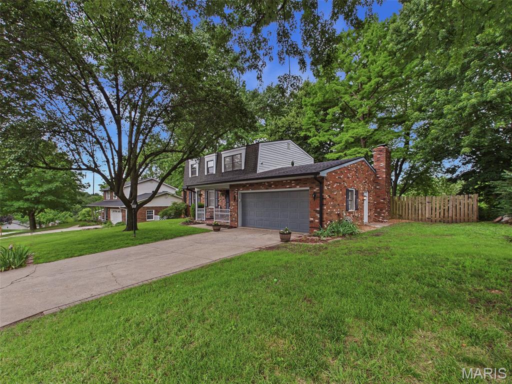 Homes for sale in Glen Carbon, IL | 80 Glenwood Dr, Glen Carbon, IL 62034 | MLS# MIS26035814