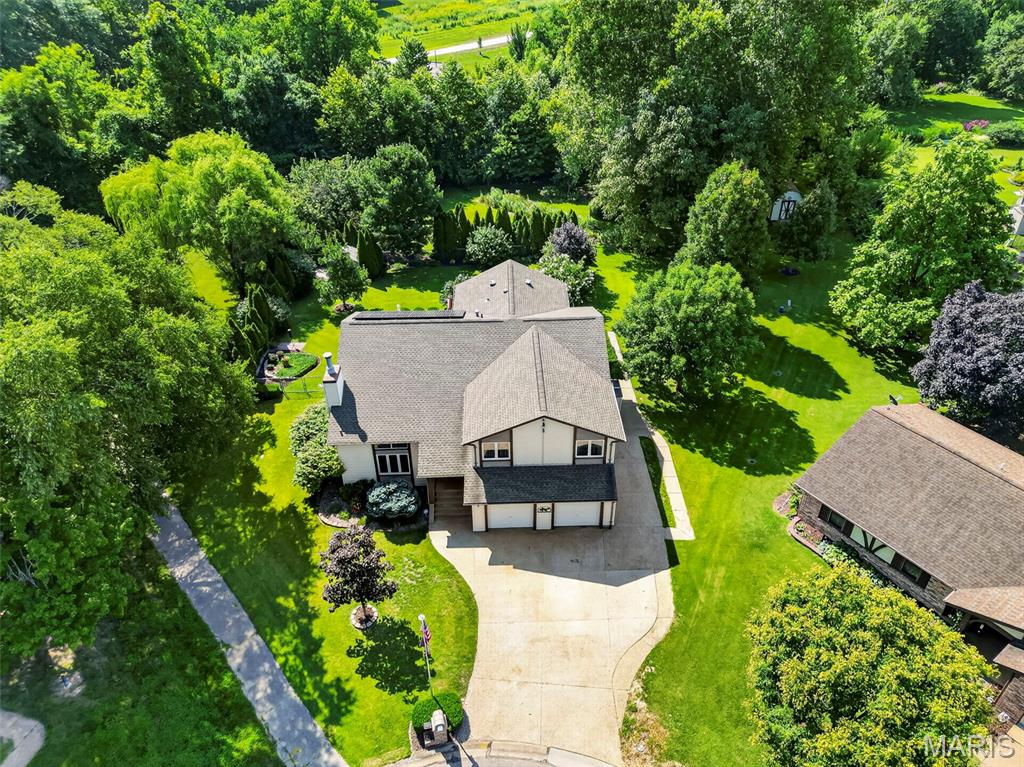 3rd image of 24 Long Branch Ct, Saint Peters, MO 63376 | MLS# MIS26035915