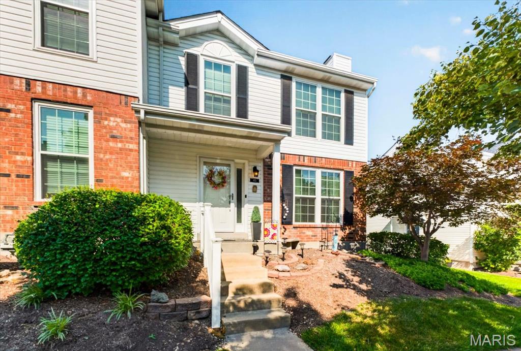 2nd image of 115 Carriage View Dr, Wildwood, MO 63040 | MLS# MIS26036036