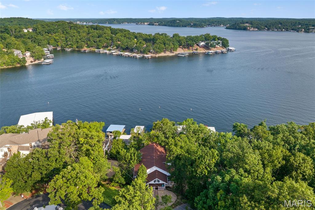 4th image of 21 Jonathan Ct, Lake Ozark, MO 65049 | MLS# MIS26036167