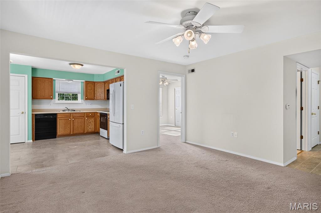 Homes for sale in Saint Louis, MO | 11095 Gravois Rd #204, Saint Louis, MO 63126 | MLS# MIS26036188