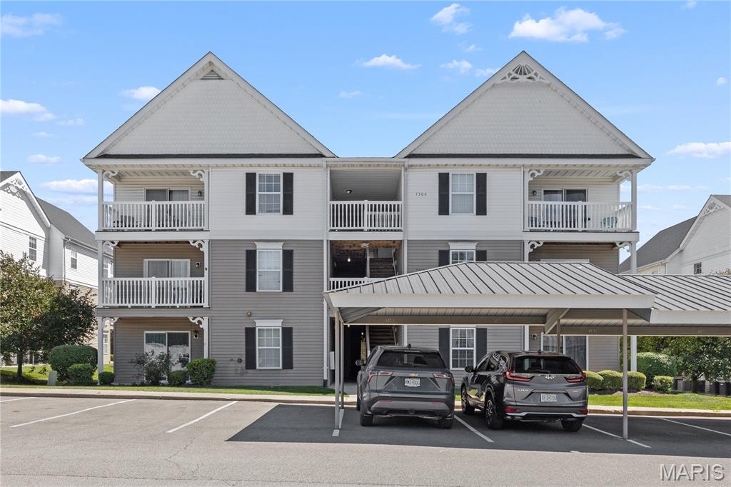 Homes for sale in O'fallon, MO | 7100 Spring Creek Ln, O'fallon, MO 63368 | MLS# MIS26036390