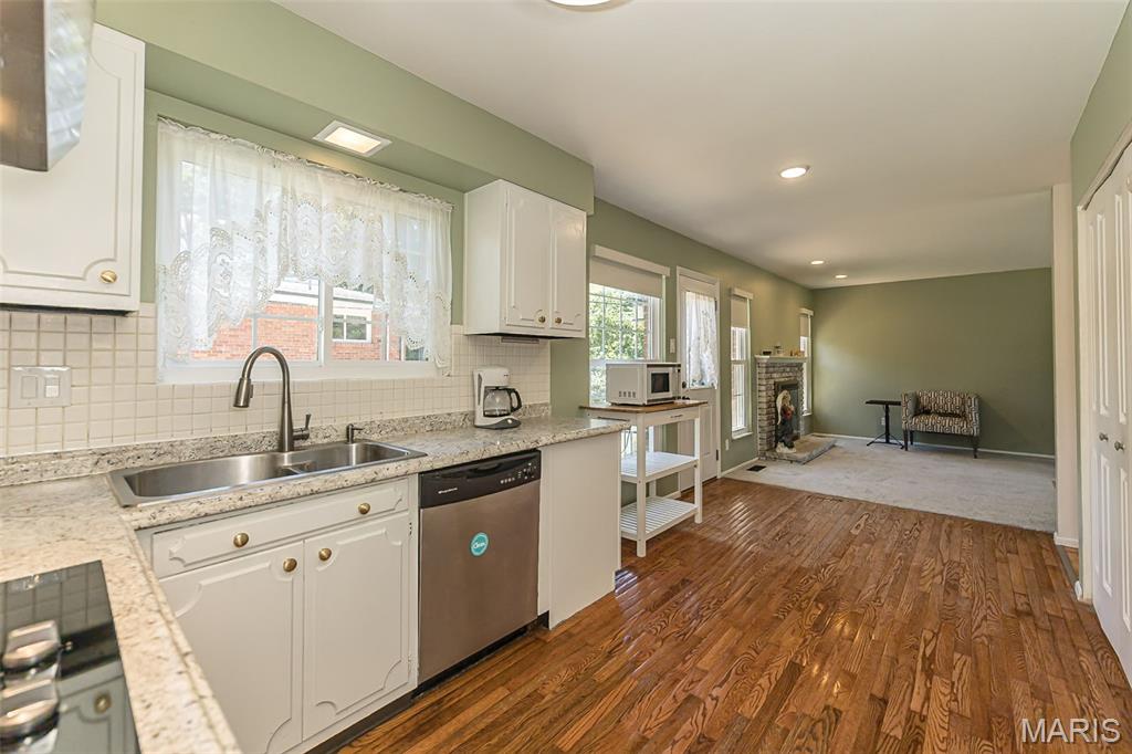 Homes for sale in Crestwood, MO | 9822 Meadowfern Dr, Crestwood, MO 63126 | MLS# MIS26036449