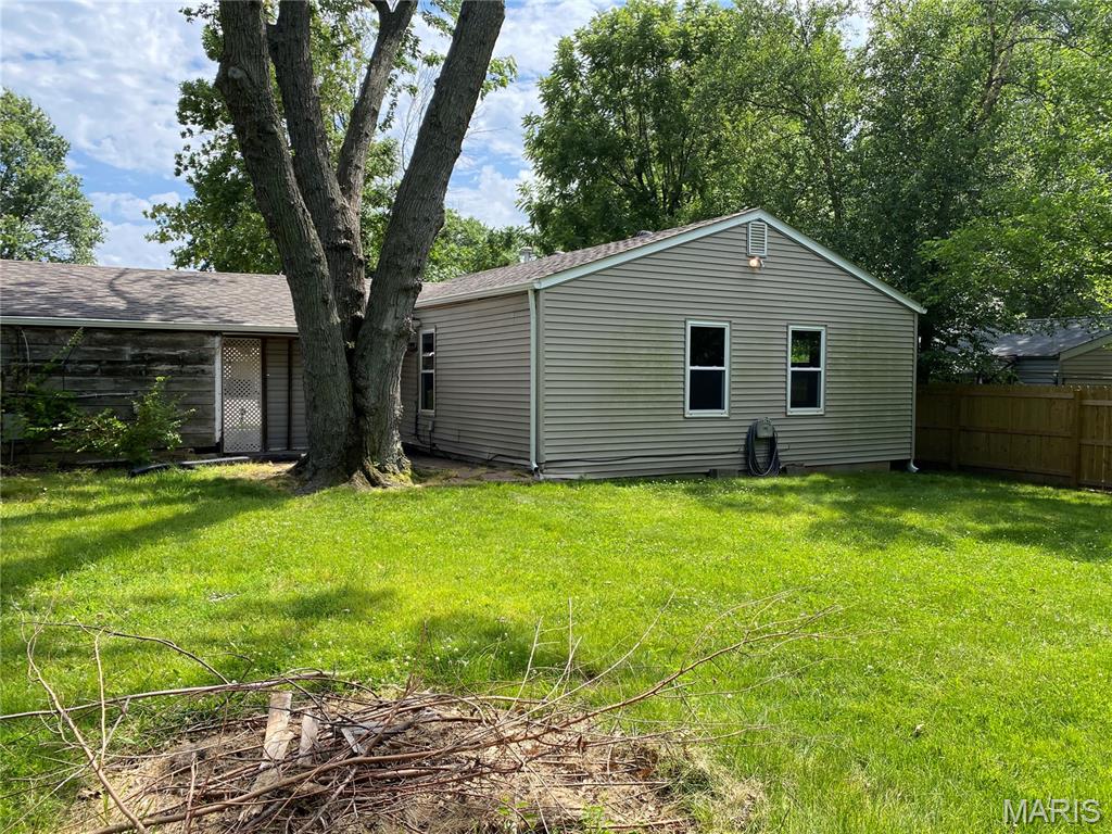 Homes for sale in Unincorporated, MO | 203 Wild Winds Dr, Unincorporated, MO 63368 | MLS# MIS26036983