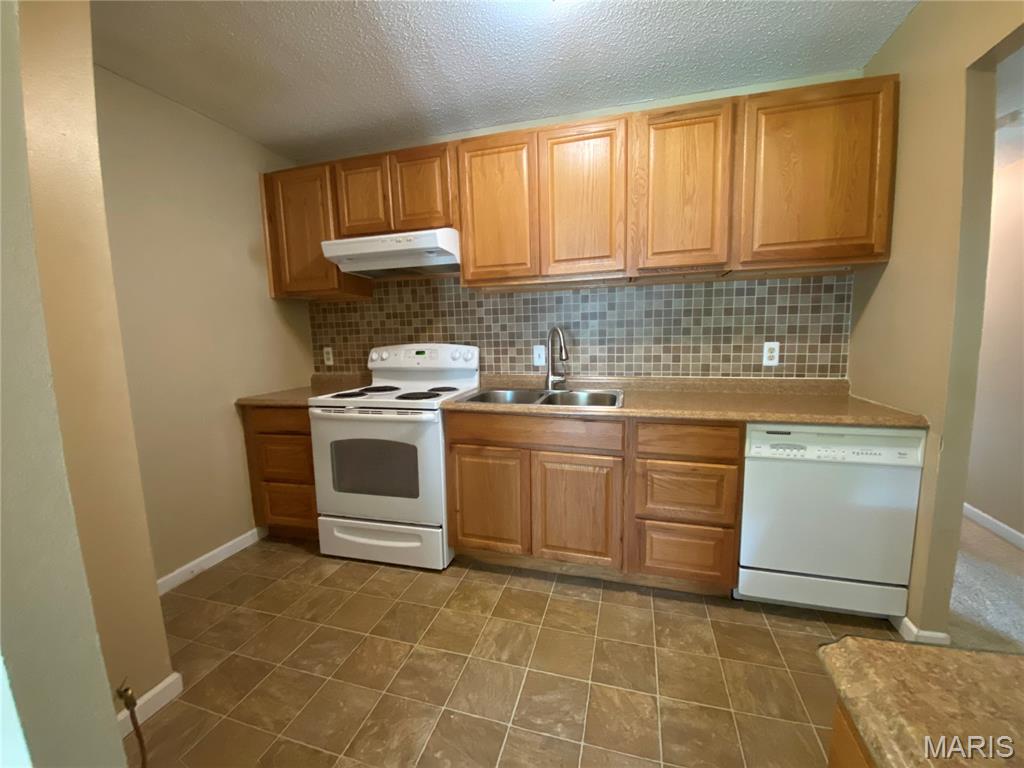 Homes for sale in Unincorporated, MO | 203 Wild Winds Dr, Unincorporated, MO 63368 | MLS# MIS26036983