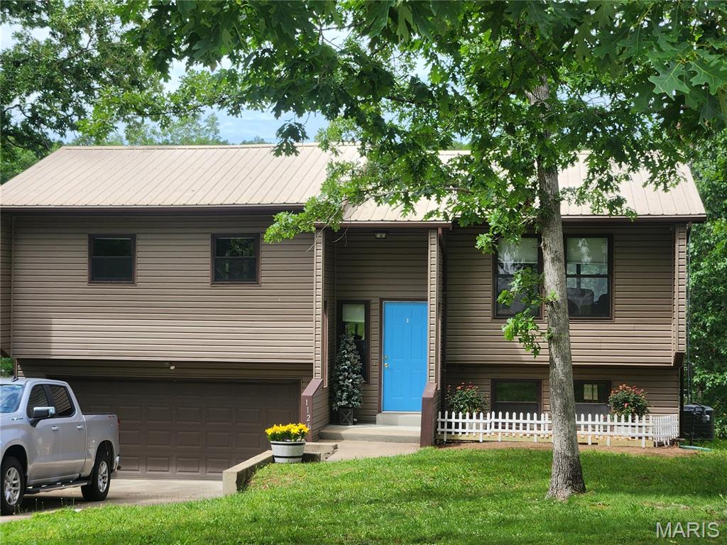 Homes for sale in Fredericktown, MO | 1126 S Deer Trl, Fredericktown, MO 63645 | MLS# MIS26037019