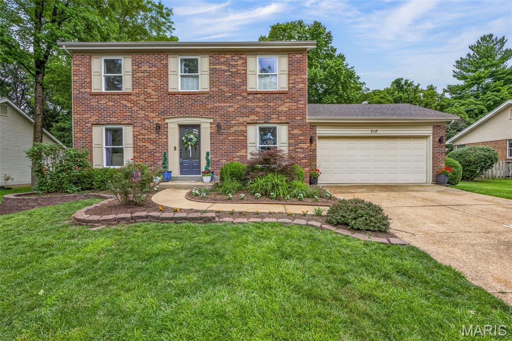 Homes for sale in Ellisville, MO | 218 Aspen Village Dr, Ellisville, MO 63021 | MLS# MIS26037219