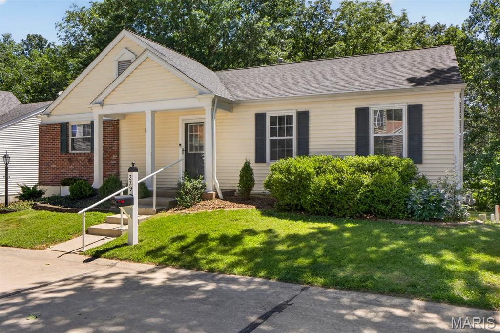 1st image of 229 Coachman Wy, O Fallon, MO 63368 | MLS# MIS26037248