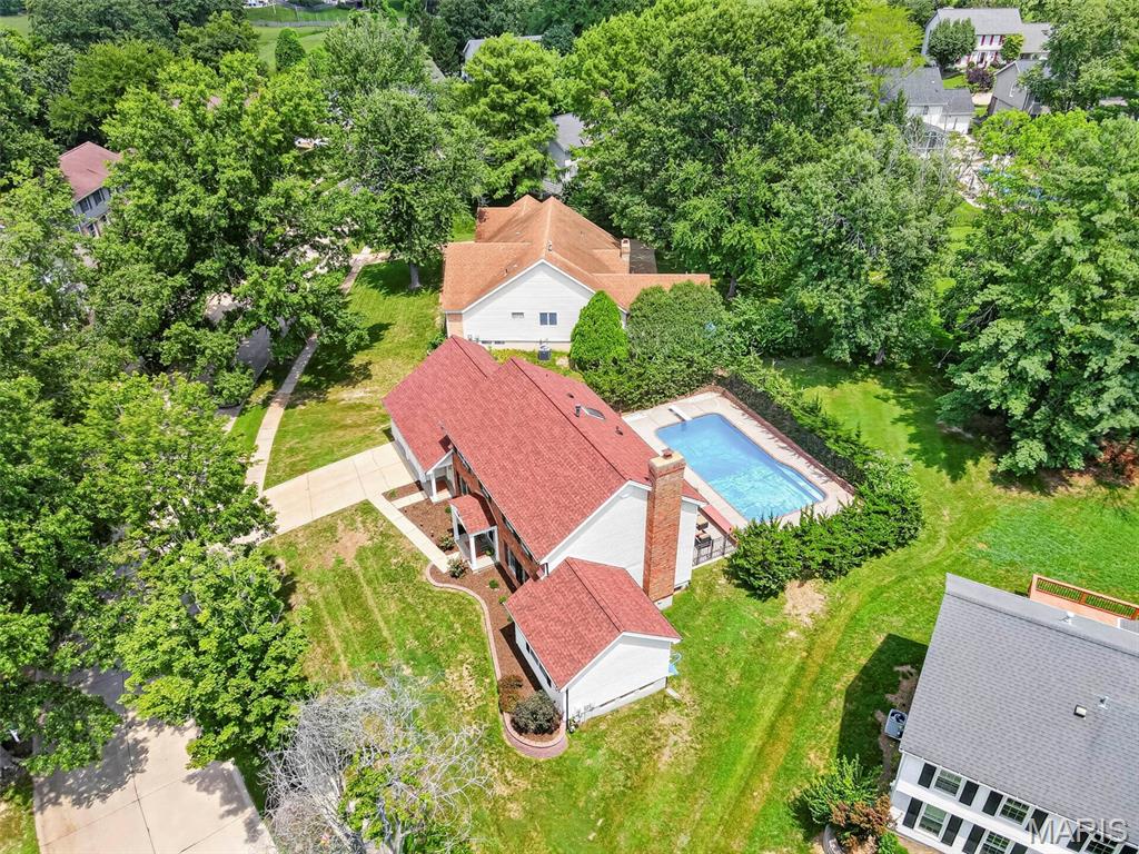 2nd image of 2024 Meadowbrook Way Dr, Chesterfield, MO 63017 | MLS# MIS26037392