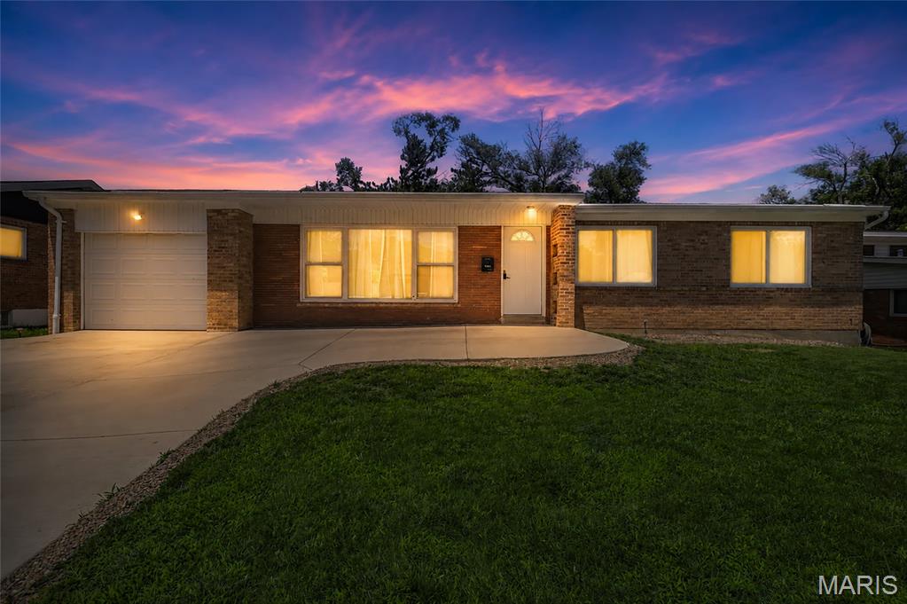 1st image of 7929 Glenside Pl, Saint Louis, MO 63130 | MLS# MIS26037622