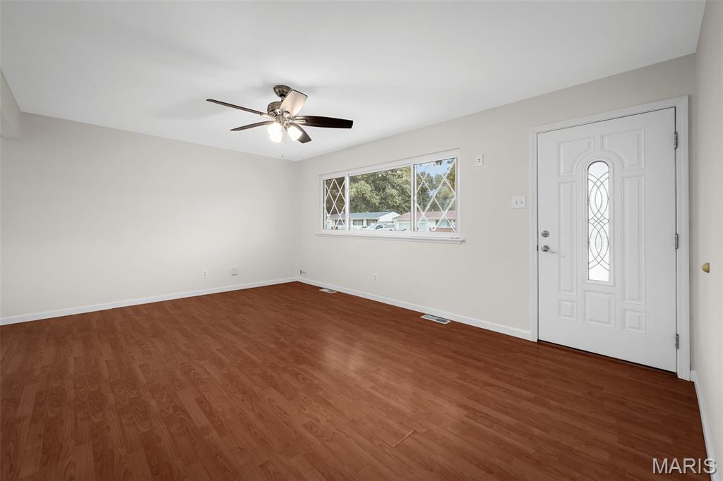 5th image of 950 Kostka Ln, Florissant, MO 63031 | MLS# MIS26037861
