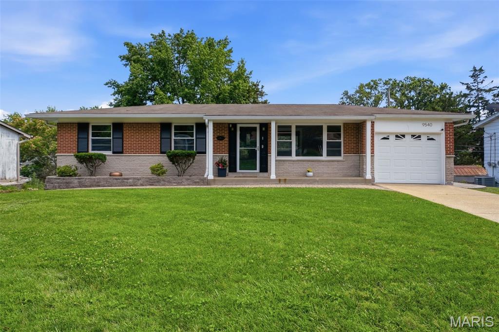 Homes for sale in Sappington, MO | 9540 Caravan Dr, Sappington, MO 63126 | MLS# MIS26037966