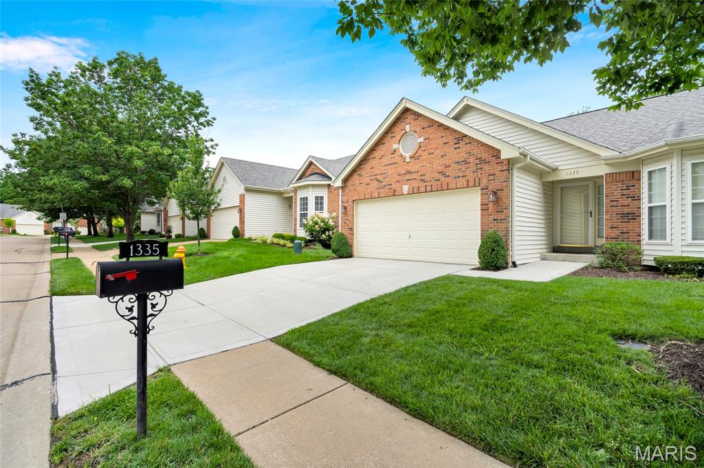 Homes for sale in Ellisville, MO | 1335 Kensington Way Dr, Ellisville, MO 63011 | MLS# MIS26038163