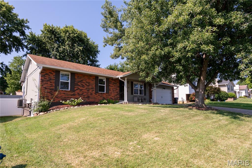 1st image of 137 Universal Dr, St Peters, MO 63376 | MLS# MIS26038576