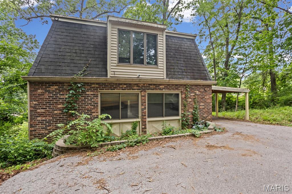 2nd image of 12 Johnson Pl, Belleville, IL 62223 | MLS# MIS26038666