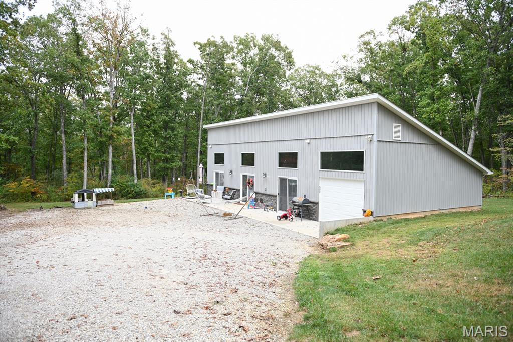 Homes for sale in Owensville, MO | 2101 Valley Creek Dr, Owensville, MO 65066 | MLS# MIS26038696