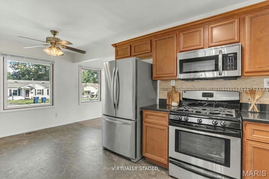 Homes for sale in Saint Ann, MO | 10724 Saint Matthew Ln, Saint Ann, MO 63074 | MLS# MIS26039006