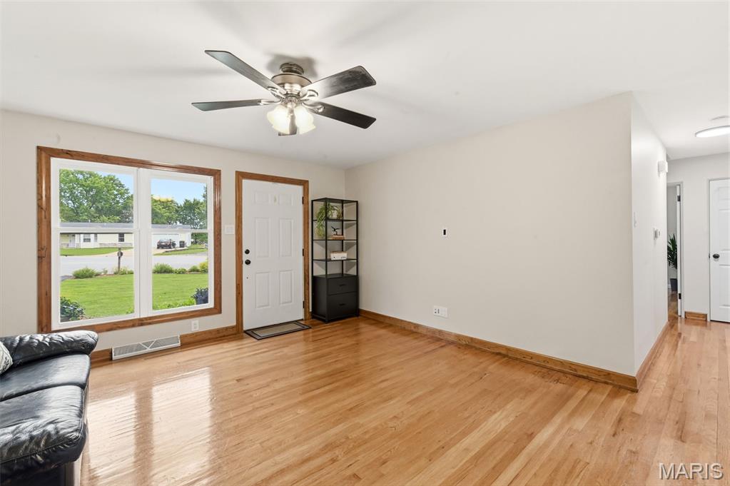 Homes for sale in Ellisville, MO | 32 W Meadow Ln, Ellisville, MO 63021 | MLS# MIS26039096