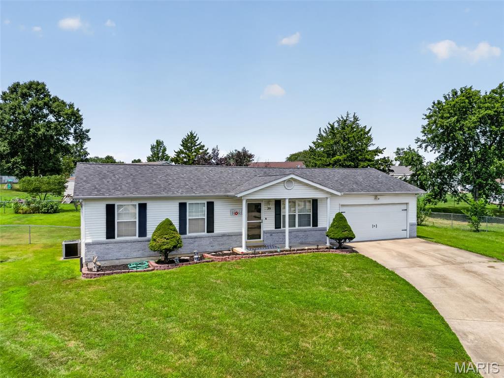 3rd image of 29 Rawhide Ct, Warrenton, MO 63383 | MLS# MIS26039222
