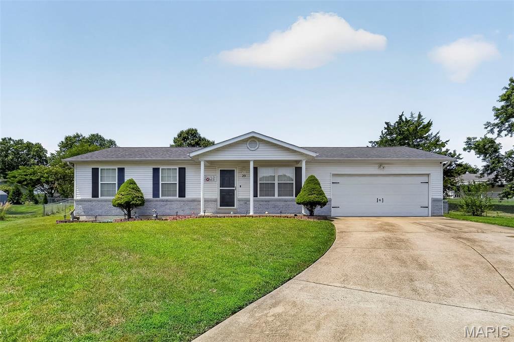 2nd image of 29 Rawhide Ct, Warrenton, MO 63383 | MLS# MIS26039222