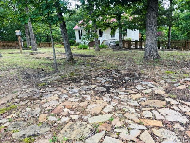 Homes for sale in Steelville, MO | 216 W Hickory Ridge Rd, Steelville, MO 65565 | MLS# MIS26039319