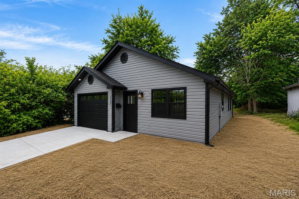 1st image of 252 Garfield St, Lebanon, MO 65536 | MLS# MIS26039433