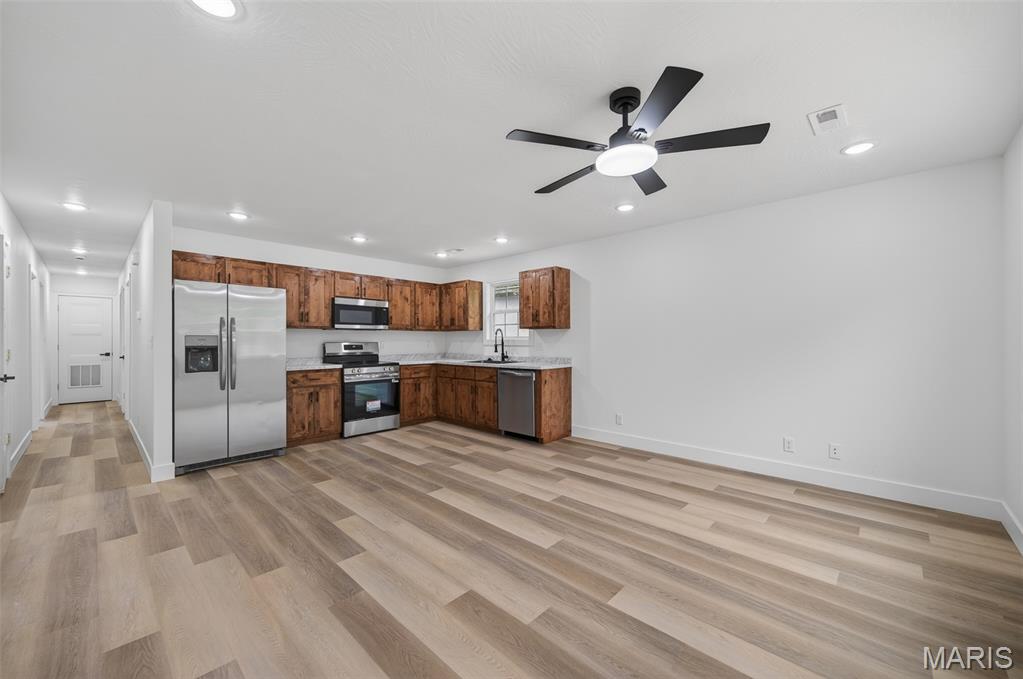 2nd image of 252 Garfield St, Lebanon, MO 65536 | MLS# MIS26039433