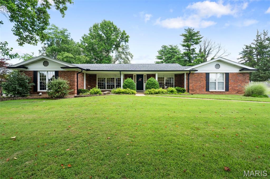 1st image of 312 Diplomat Ln, Chesterfield, MO 63017 | MLS# MIS26039663