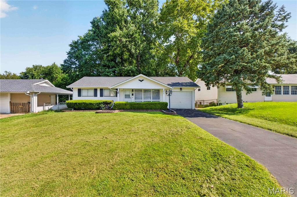 2nd image of 8341 Buddie Dr, Hazelwood, MO 63042 | MLS# MIS26039788