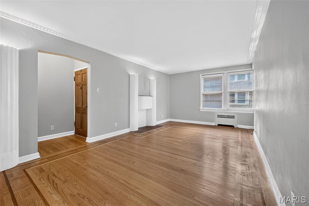 3rd image of 7532 York Dr #2E, Clayton, MO 63105 | MLS# MIS26040298