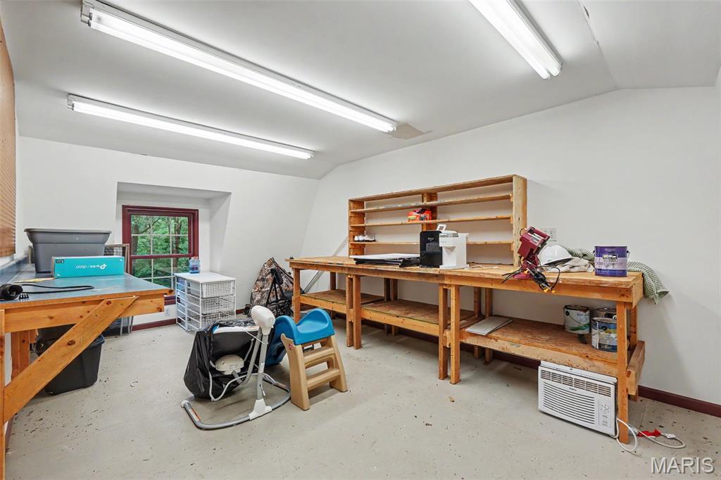 36th image of 18322 Shiloh Woods Ct, Wildwood, MO 63005 | MLS# MIS26040323