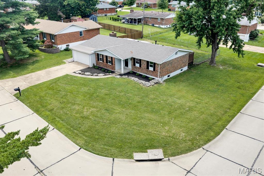 2nd image of 1152 Tumbleweed Trl, Ellisville, MO 63011 | MLS# MIS26040519