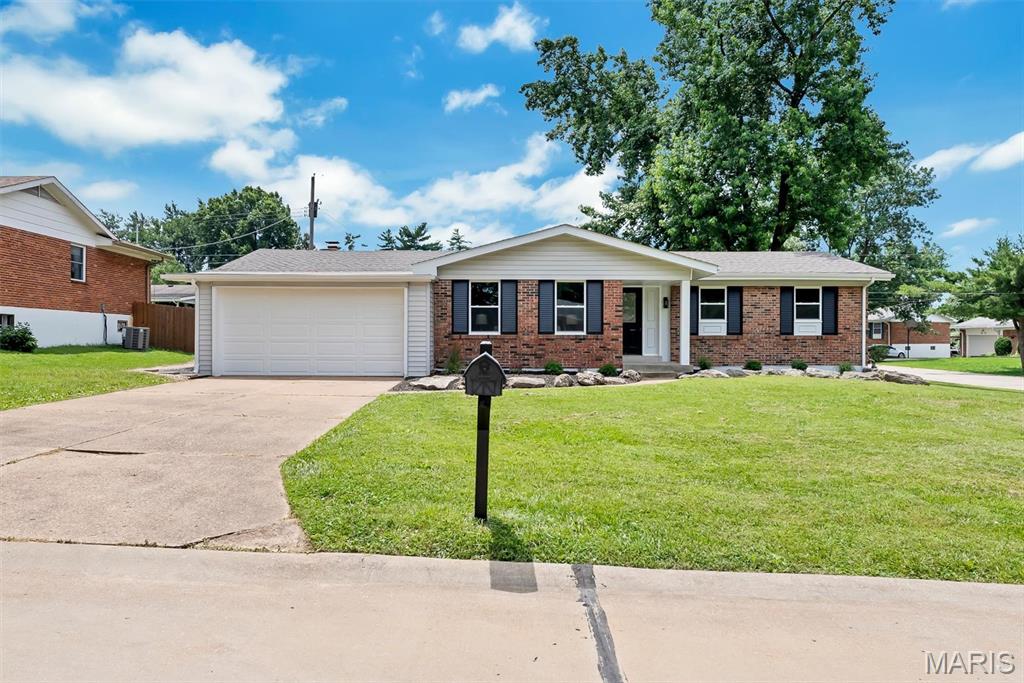 1st image of 1152 Tumbleweed Trl, Ellisville, MO 63011 | MLS# MIS26040519