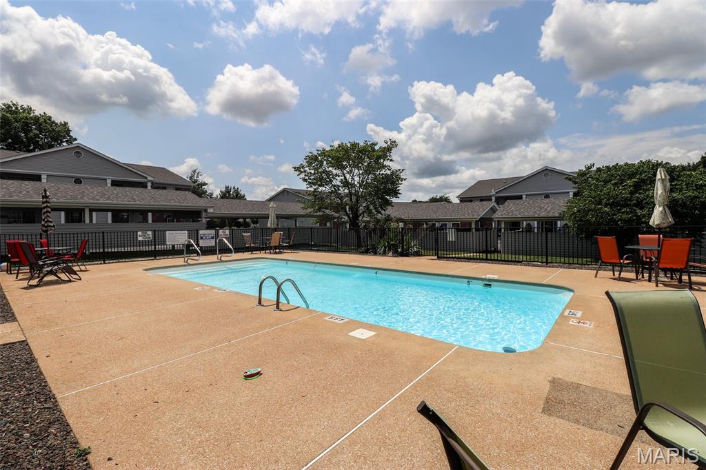Homes for sale in Mehlville, MO | 1 Berview Circle, Mehlville, MO 63129 | Houzeo