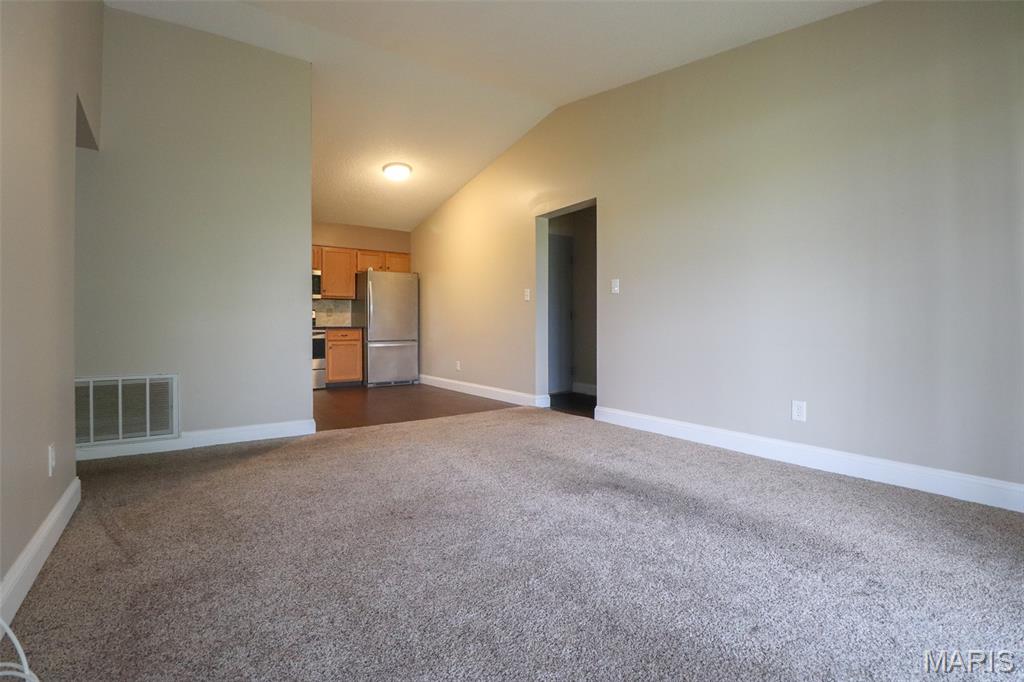 Homes for sale in St. Louis, MO | 1 Berview Cir, St. Louis, MO 63129
