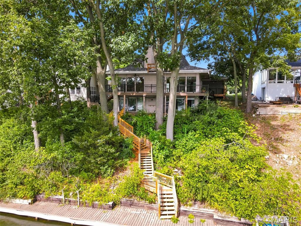5th image of 4 Harbor Point Ct, Lake Saint Louis, MO 63367 | MLS# MIS26040767