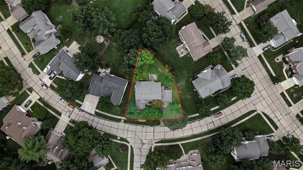 42nd image of 484 Saint Thomas Isle Ln, Wildwood, MO 63040 | MLS# MIS26040886