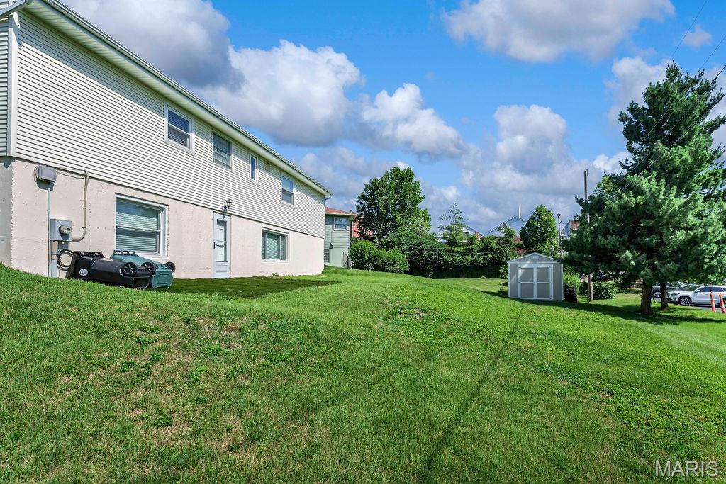 21st image of 1064 Barry Ct, Saint Louis, MO 63122 | MLS# MIS26040908