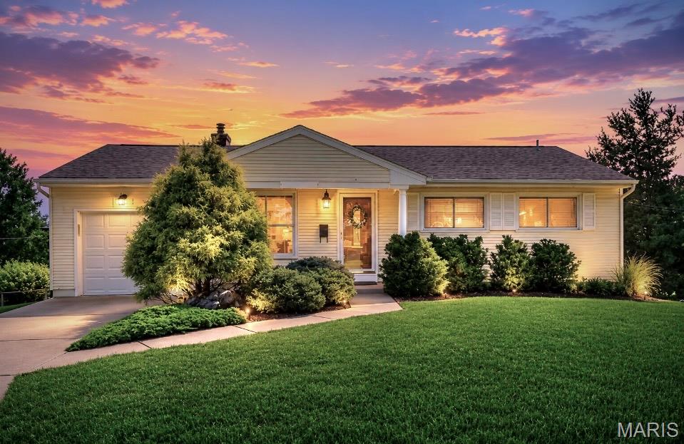 1st image of 1064 Barry Ct, Saint Louis, MO 63122 | MLS# MIS26040908