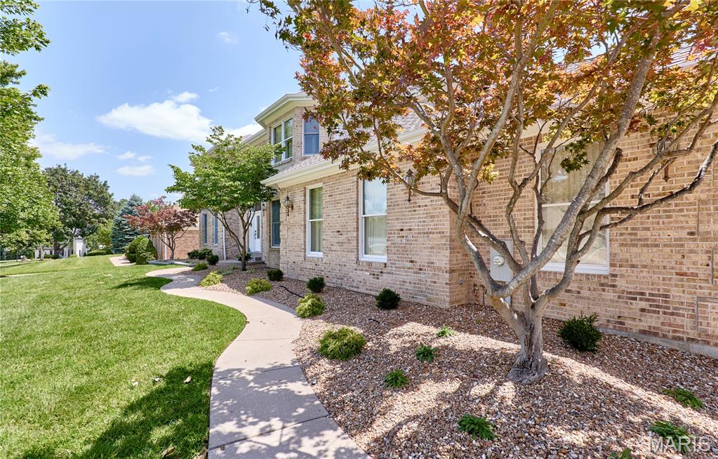 4th image of 16 Delacroix Pl, St Charles, MO 63303 | MLS# MIS26041038